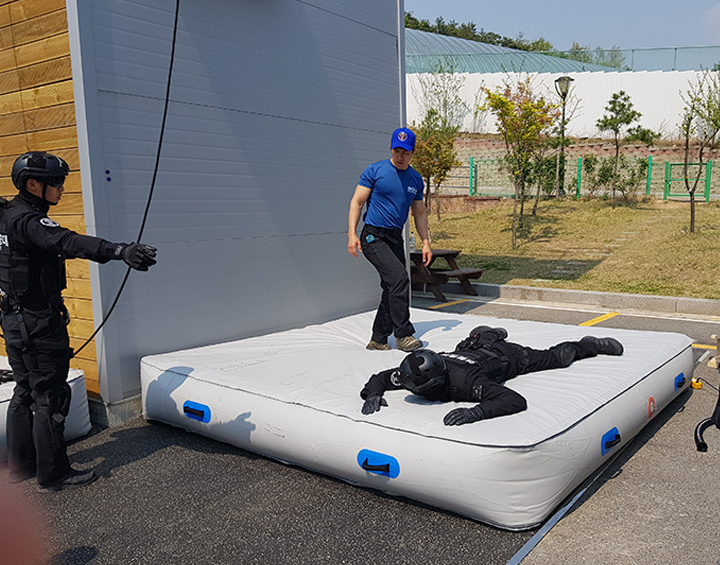 Air Safty Mattress for Military Training